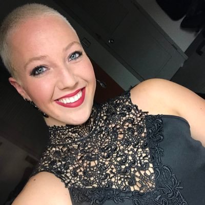 lightbulblonde's profile picture. 