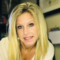 Carrie Hutson - @carrie_hutson Twitter Profile Photo