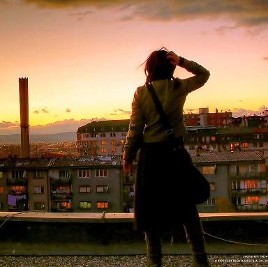 EsmiBowHQ's profile picture. Susan Walker

On the horizon...
Ideas...