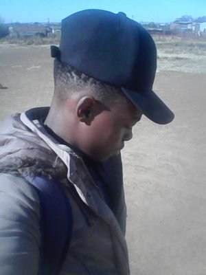 SlayKid10's profile picture. Keyboardist/vocalist/artist/ghost writer/hard worker/risk taker/for more info: 063 980 1927 {whatsapp}