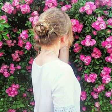 LokaSoLana1's profile picture. I study at a medical college📚😥
Also, my dream is to go to the BTS concert(between Ukraine and the Seoul-7717km)😢
I want to help people and be a good doctor💉