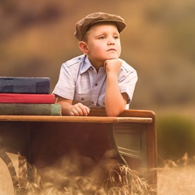Simi Valley Photographer serving Ventura County - Portraits, Headshots, & Sports Photography (805) 328-4043 | Hello@SQPortraits.com