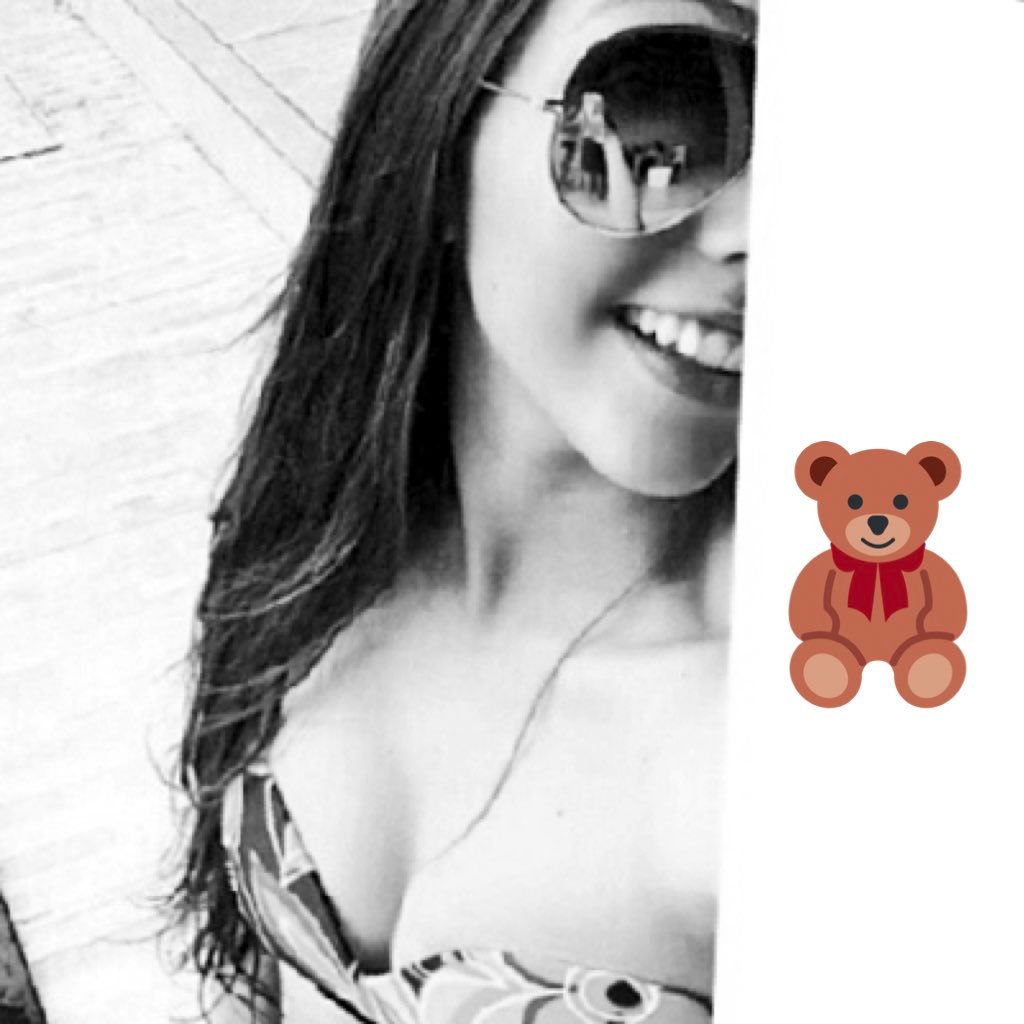 bia6015's profile picture. 1999 ROCK ❤️ Twitter novo/ perdi o meu antigo ☹️SDV