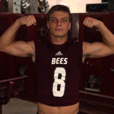 LB/RB 5’11 185lbs #8 Bayonne highschool 🐝 highlights below⬇️⬇️⬇️ instagram: jkuff8