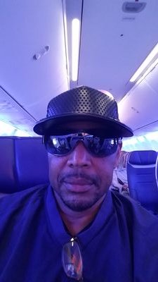 Lon3RL's profile picture. Easy going don't like fake ppl.i am as real as it get.