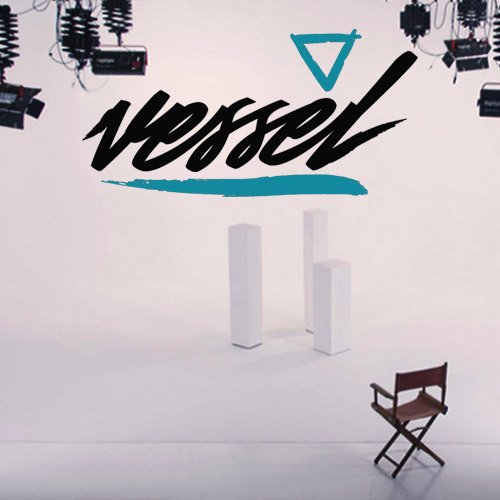 Vessel is a 2100sqft film & photographic studio in Liverpool, home to the largest infinity cove in Merseyside.