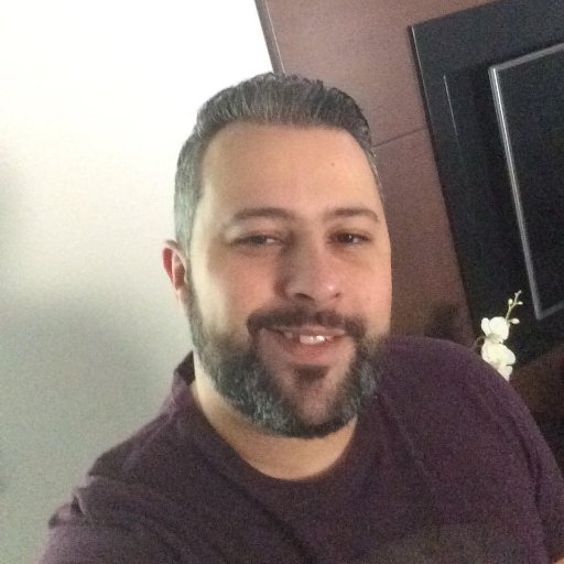 EduuardoBassani's profile picture. Pai da Clara e do Miguel