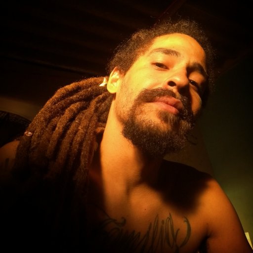 Você vai ser feliz, mas antes a vida vai te ensinar a ser forte.