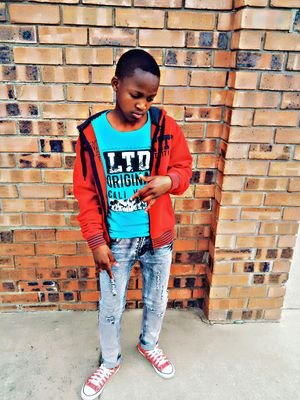 atshowty's profile picture. Born_to_make_mistakes😎😎💪
    *not_to_fake_perfection🤞🤞🤞