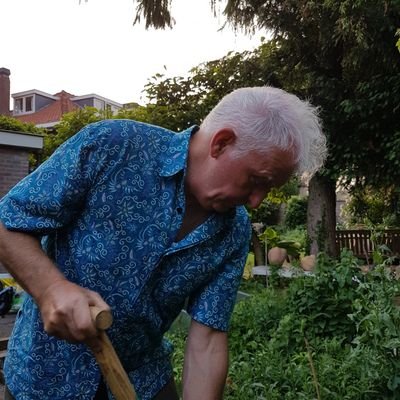 Hier twittert Kees Korevaar over politiek, filosofie en economie. En soms over de mooie zomer