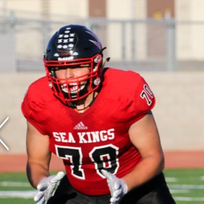 OL 6’3 300LBS AA in hand LBCC Football 2021 -22 All Conference Center