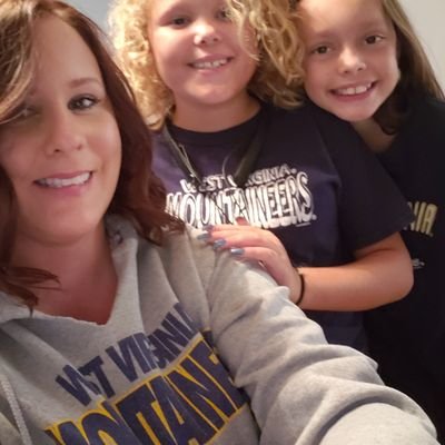 WyndeeRachelle's profile picture. 