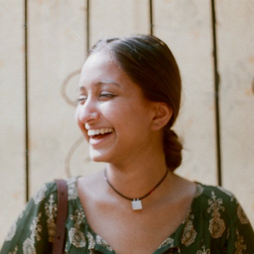 salonisaraf26's profile picture. Kathak Dancer • Filmmaker • Co-Director of ‘The Saffron Republic’