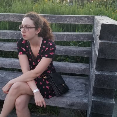 mollwix's profile picture. food scientist, potter, twitch streamer