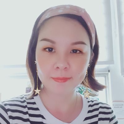 AJeannelulu's profile picture. Loves nature, kitties, cafe hopping & music is my life !