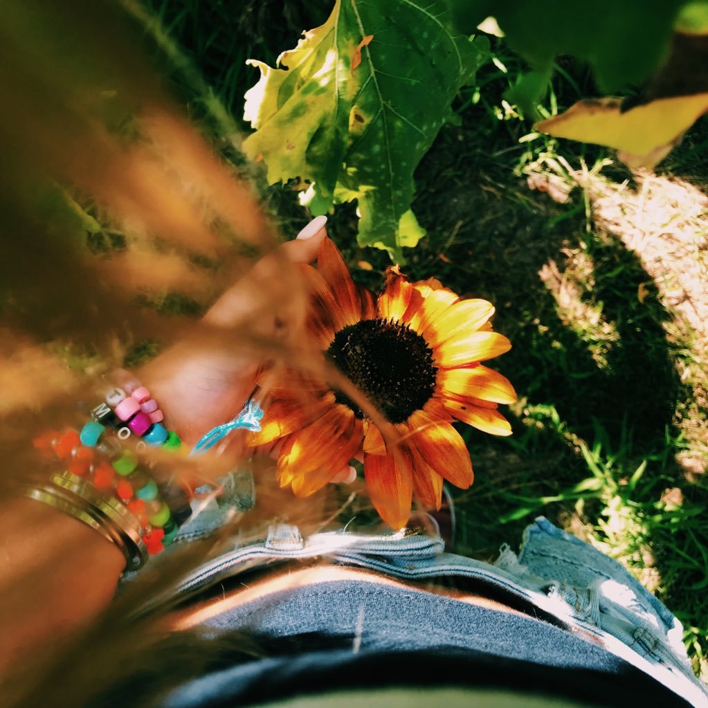 riyamberrr's profile picture. 