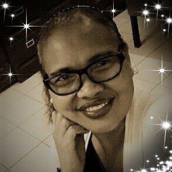 caszen's profile picture. sensible