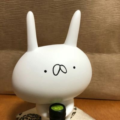 みと Di Twitter 先日阿倍野に行けなかったけど グッツが取り扱いあって気付いたら買ってた 笑 新聞も無事ゲット イラストもかわいいd O B うさぎ帝国 うさぎ帝国建国記念日