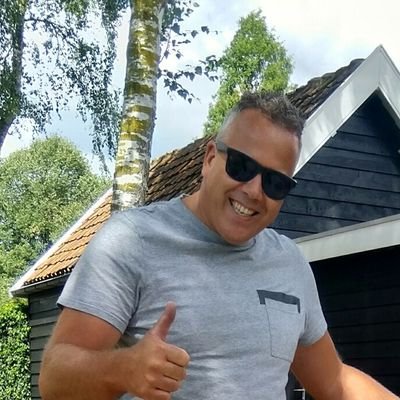 RikHummel's profile picture. tevredenmens/huismus/klussmurf/simpel/gewoontjes