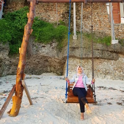 X adalah salah satu wadah untuk komplain dengan feedback yang cepat 😁 terutama untuk transportasi publik
