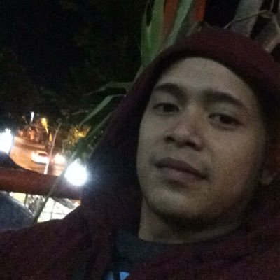 dykiade's profile picture. nothing