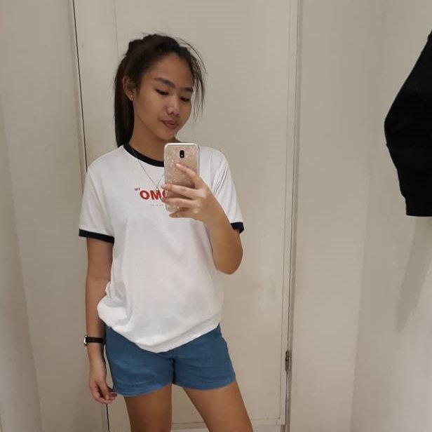 AdrienneSy's profile picture. 