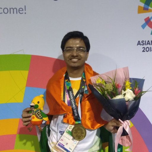 Bronze medal winner in Hearthstone (esports demonstration event) at Asian Games 2018! Top8 in WESG 18-19! Learning game-dev, competing in gaming tournaments.