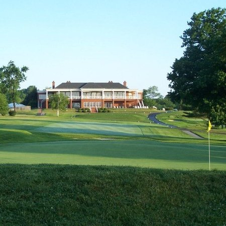 Husband and Father of two. Rolling Road Golf Club Superintendent. Mid Atlantic GCSAA BOD.
