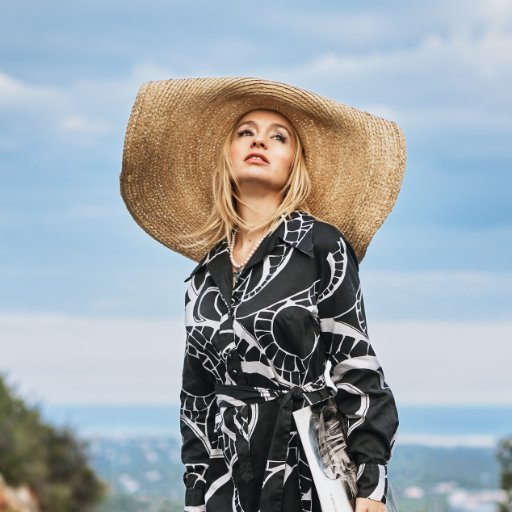 lisaekdahl's profile picture. Official Twitter for Lisa Ekdahl