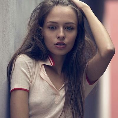 Exclusive pics and videos of models 💯
follow = follow back 👍