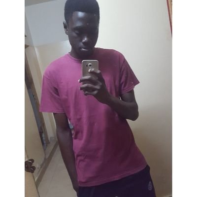 DiopChe17603673's profile picture. 