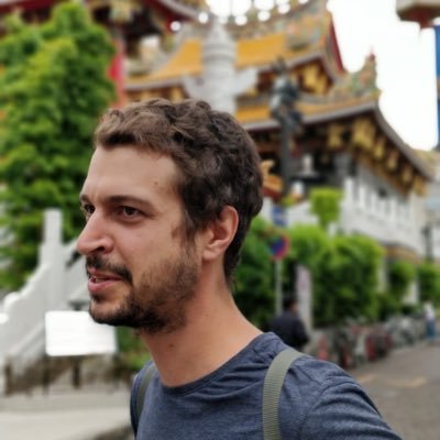 moritzthom's profile picture. 