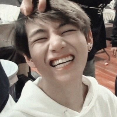 uwukalka's profile picture. фандомная п(ш)люшка ♥