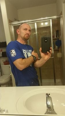 I am just here to follow content creators and Sports and to find new interesting people to talk to.