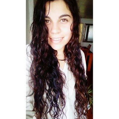 su_aross's profile picture. Ingeniera Civil Industrial 🎓📊
24 Otoños 🍁🍂
Viajes 🌎🌍🌏
Fútbol ⚽
Cocina 🍛🍜🍲
Libros 📖