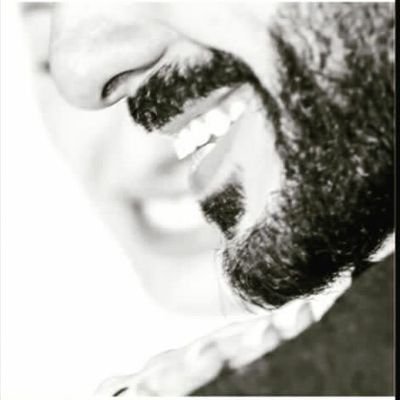 XrV9W8ENIjugazw's profile picture. 