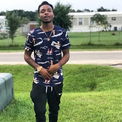 F L A M E 4 E V E R🔥 #EastsideLivin™️ Features & Booking : deedotswervo@gmail.com