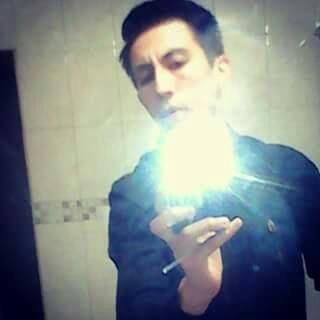 DeliriuMio's profile picture. Anteriormente @EinDelirium continuamos en el debreye del ser y otras utopías contemporáneas