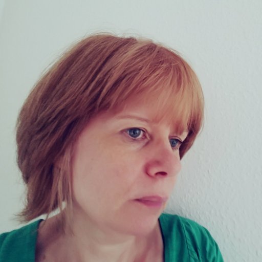 thesmartva's profile picture. Formerly Smart VA, now setting off on my travels and seeing where they take me. Love being in nature, spirituality, old-fashioned crime novels & a glass of red!