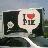 Lorry driver, father of 3, married to the love of my life. Like a nice pint now and again! Massive tech fan. That's me!