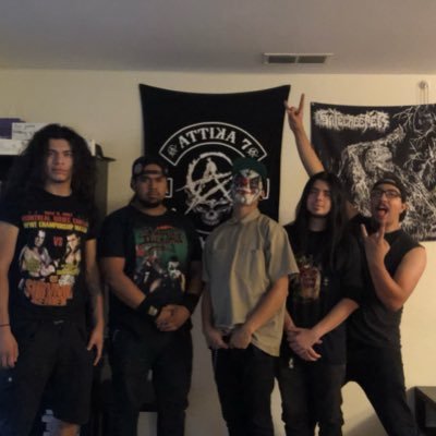 DeathThrash Band from the San Fernando Valley🤘🏾 Vocalist:Sinister..Lead Guitarist:Big Dawg Brian.. Solo guitarist:Justin ..Bassist:Slater..Drummer:OG
