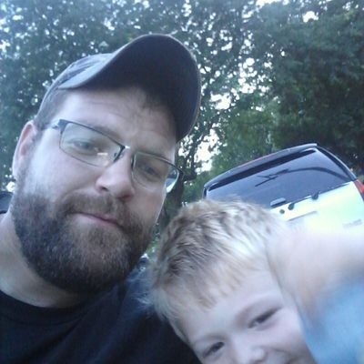I'm a 32 year old single father of four amazing boys.