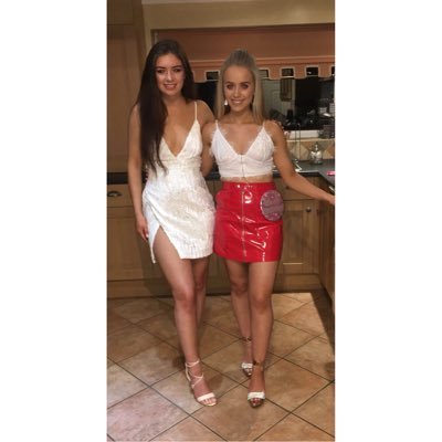 EllieAmyMartin's profile picture. 