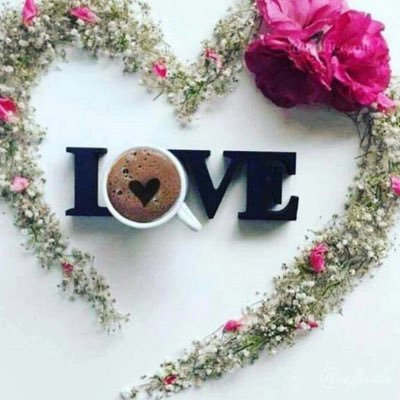 💐من لا يهدي الورد لا يعرف الحب💐