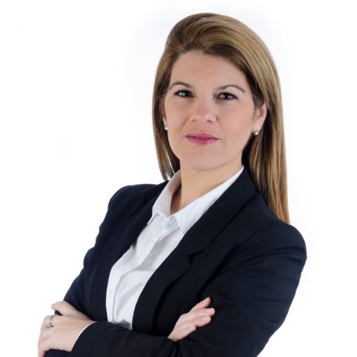 Dra. en Derecho y Ciencias Sociales Asesora Secretaría de la Presidencia (Uruguay) 2015 - 2019 Representante del Foro de Jóvenes Árbitros de la CCI.