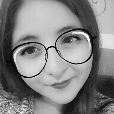 |God 1st|⚕🏥💊|🎶📸|Ballet|Folklore|
Mexicanísima🇲🇽❤
Instagram: Lilobm26
Snapchat: Liloborbolla2