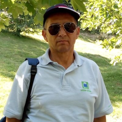 LazarLa54160784's profile picture. 