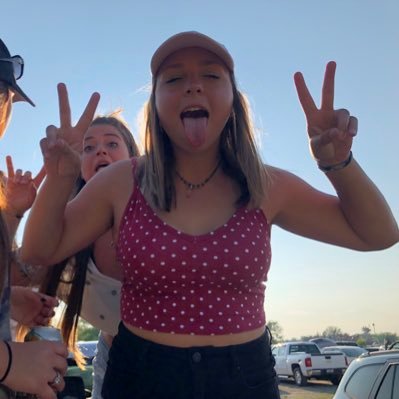 daniilynn_'s profile picture. Life is not a problem to be solved, but a reality to be experienced ~ #EndAlzheimers💜