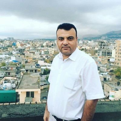 اعلامي و صحفي
المتشائم يرى الصعوبة في كل فرصة
والمتفائل يرى فرصة في كل صعوبة