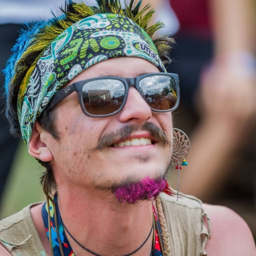 Maxime_Cab's profile picture. 👐French physiotherapist 🇫🇷       🏃🏻Runner                       🗺 Globetroter              🚌Van owner